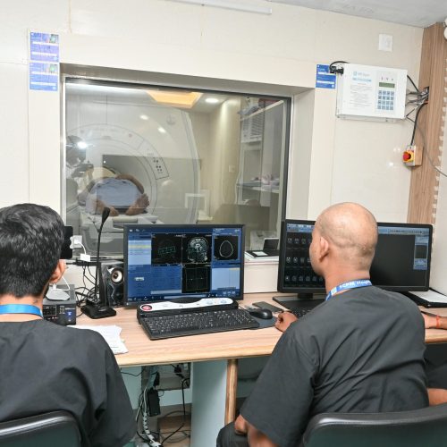 CONSOLE ROOM 2 (real-image)